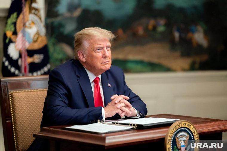Трамп назвал нелепой идею вернуть Украине территории