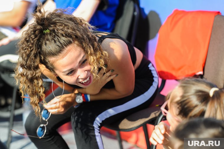 1 апреля 2025: как появился День смеха и как шутит мир