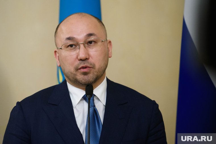 Посол Казахстана Абаев приехал на ключевые заводы Кургана