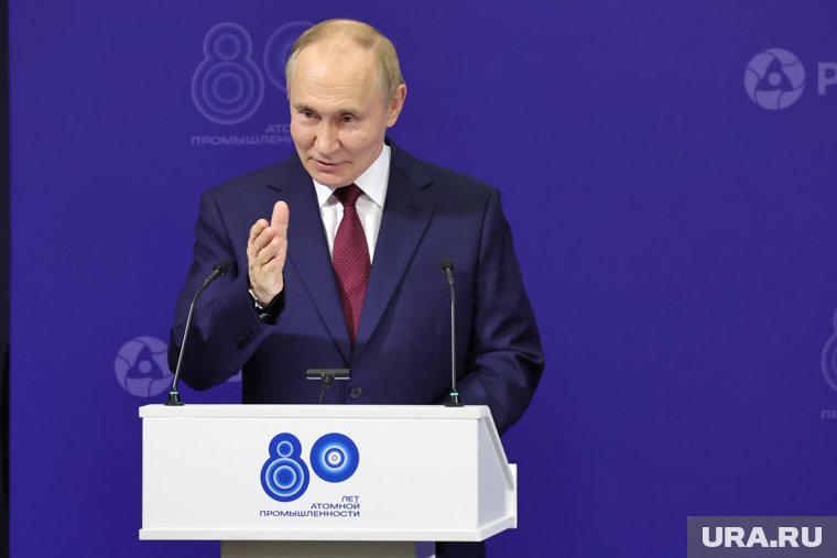 Путин поздравил главу Туркменистана с днем рождения 