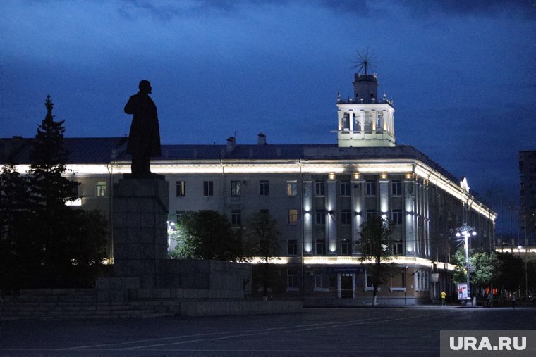 В Курганской области будут штрафовать родителей, которые отпускают детей гулять ночью. Видео