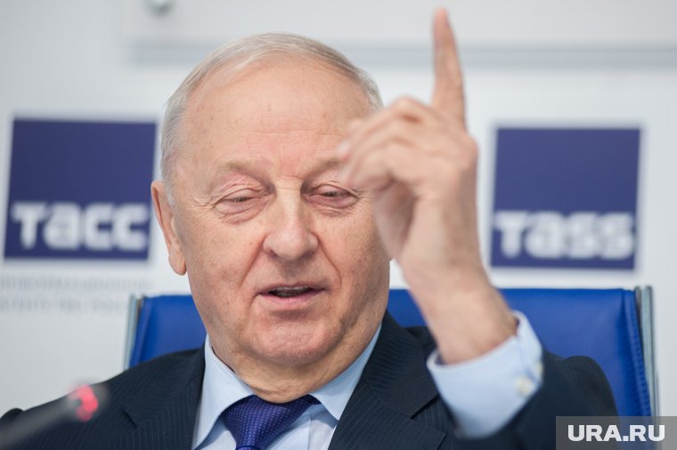 Россель рассказал, как в 90-е годы открыл Свердловскую область Америке