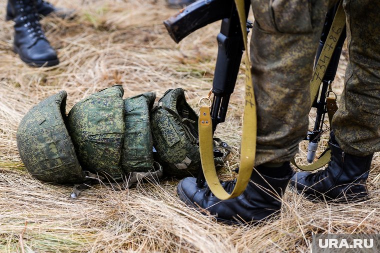 На Ямале простились с бойцом, отдавшим жизнь за Родину в зоне СВО. Фото