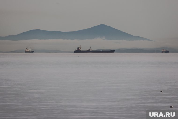 В Норвегии задержали судно с российским экипажем: в чем их подозревают