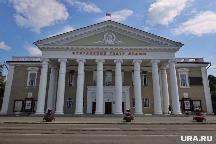 В Кургане интересно: в апреле сыграют спектакль актеры популярных сериалов. Афиша