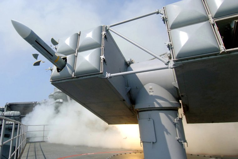 МИД Кубы: в Карибском море нависла угроза войны из-за развертывания сил США