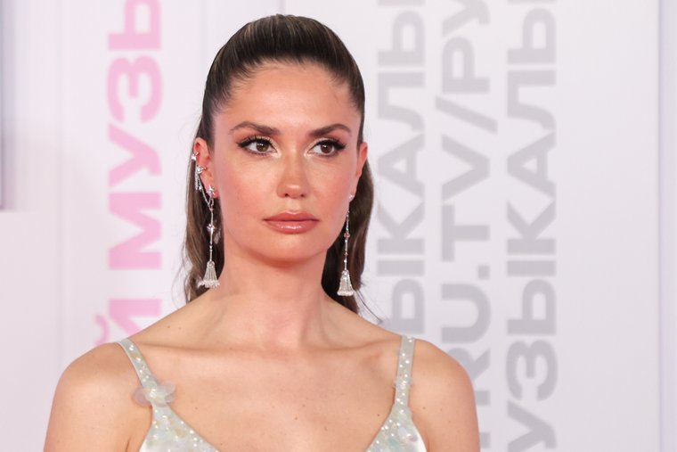 Агата Муцениеце не может наладить отношения с сыном: мнение психолога