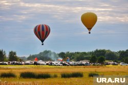 Аэростаты, бесплатный суп и выступление Данко: курганцы развлекаются на фестивале «Едем на Савин». Видео