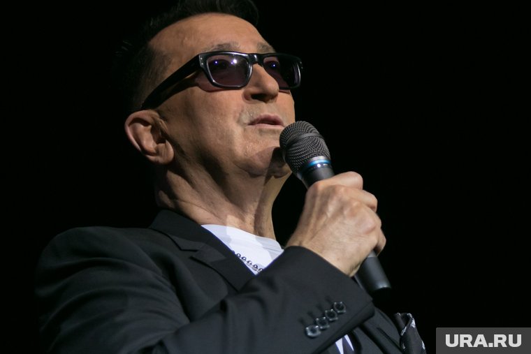 Спрятался в машине: появились детали ДТП с певцом Буйновым. Видео