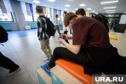 Родители тюменских школьников не оценили переход на новый мессенджер Мах