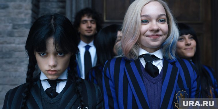 «Уэнздей» с Дженной Ортегой возвращается: что известно о втором сезоне мирового феномена