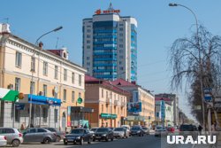 Две легковушки расхлестались в центре Кургана. Фото