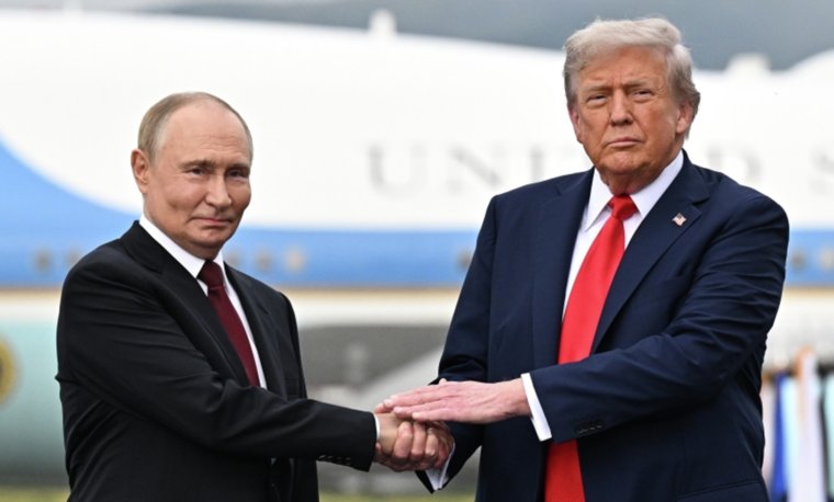 Закончится ли СВО после встречи Путина и Трампа на Аляске: позиции сторон и мнение экспертов