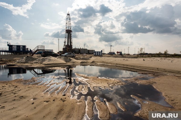 Роснедра готовят к продаже месторождение для поиска нефти и газа в ХМАО