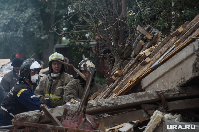 В жилом доме в Новосибирской области взорвался газ: онлайн-трансляция