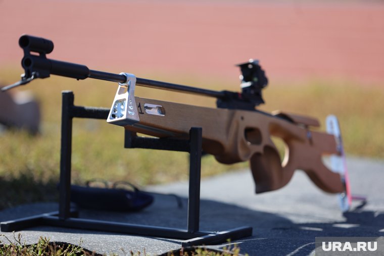 Курган богат талантами: чиновники соревновались в стрельбе и взяли призовые места. Фото