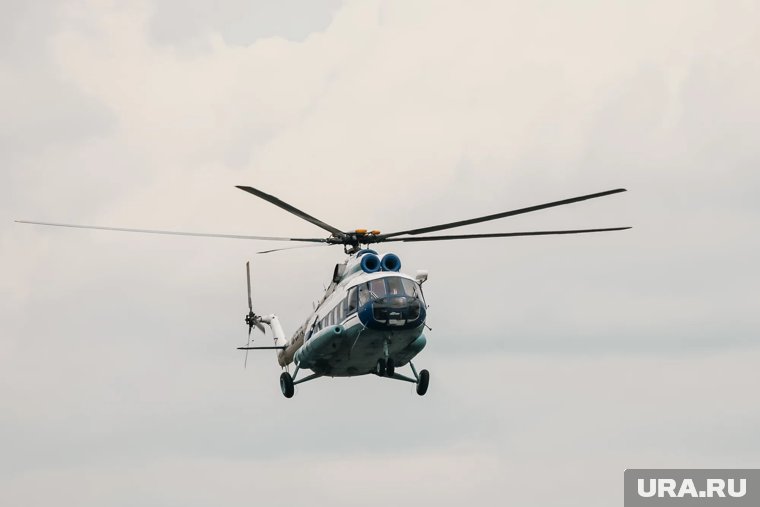 На спасение альпинистов, застрявших на камчатском вулкане, вылетел вертолет