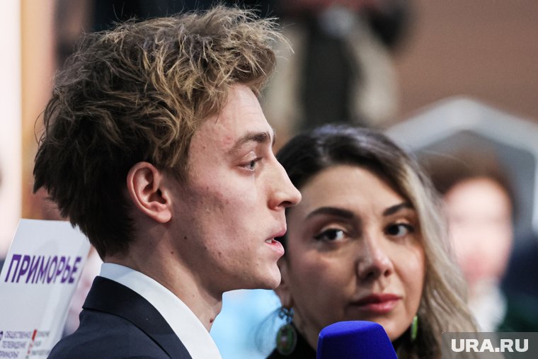 Кто такой Влад Бумага: история успеха самого популярного детского блогера 