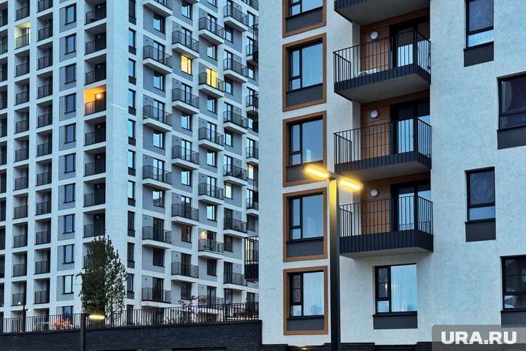 В Кургане представили проект ЖК с террасами и паркингом на месте снесенного кинотеатра «Звездный». Фото