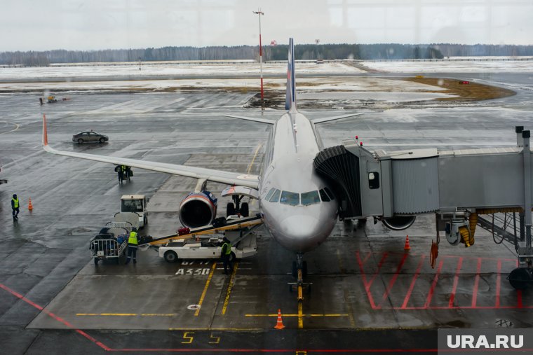 Десятки рейсов задержаны и отменены в России из-за атаки БПЛА: что происходило в аэропортах этой ночью