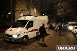 В ЯНАО двухлетний ребенок выпал из окна