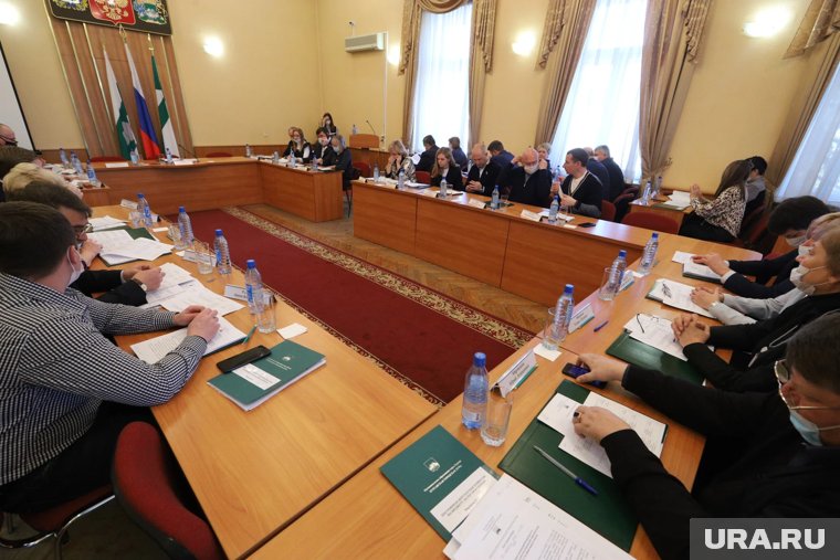 Депутаты идут за повышением: в гордуме Кургана начнется борьба за место спикера