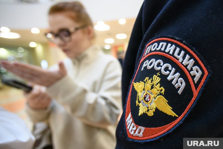 Полиция опрашивает свидетелей стрельбы в колледже «Газпрома» в Новом Уренгое