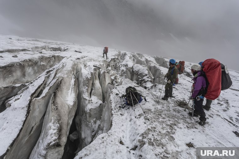 Альпинистку Наговицыну признают пропавшей без вести