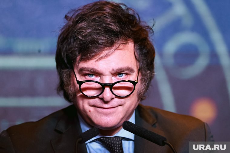 Новый президент Аргентины рассказал, кому отдает всю свою зарплату