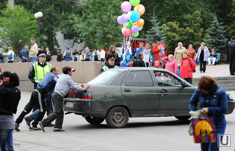 День металлурга. Мечел. Металлургический район. Челябинск.