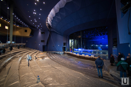 Павел Креков осматривает ТЮЗ. Екатеринбург, тюз, театр юного зрителя