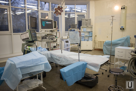 Визит Куйвашева в Научно-Исследовательский институт Охраны Материнства и Младенчества. Екатеринбург, больница, операционная, хирургия, медицинское оборудование