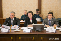 Главы Тюмени, ХМАО и ЯНАО выступили против инициативы Госдумы. Она может разрушить «матрешку»