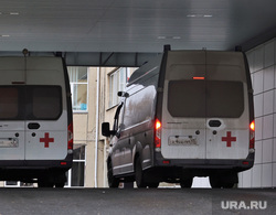 На курганском заводе сварщик упал с высоты и получил тяжелые травмы