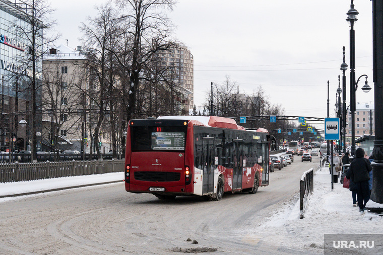 Автобусы-«гармошки», новые маршруты и рост цен: что ждет общественный транспорт Перми в 2025 году